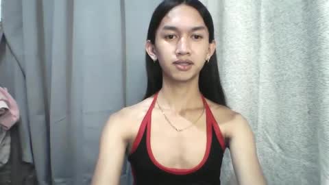 Snapshot of stonehard_sophia chatting on 12-27-24, 03:09 Cute Sophia online show from 12-27-24, 03:09