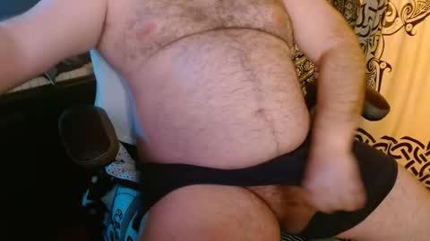 Snapshot of stonerbear42 chatting on 02-14-25, 06:02 Stonerbear42 online show from 02-14-25, 06:02