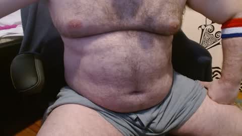 Snapshot of stonerbear42 chatting on 02-19-25, 09:36 Stonerbear42 online show from 02-19-25, 09:36