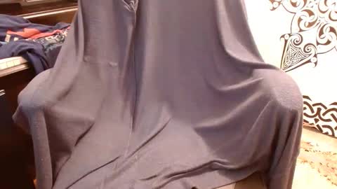 Snapshot of stonerbear42 chatting on 09-18-25, 10:06 Stonerbear42 online show from 09-18-25, 10:06