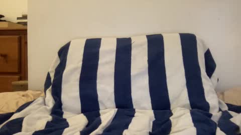 Snapshot of stonerboymac chatting on 12-21-24, 05:29 stonerboymac online show from 12-21-24, 05:29