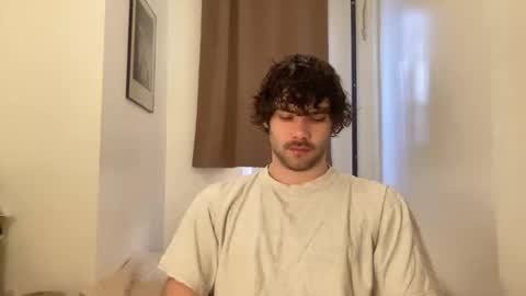 Snapshot of stonerboymac chatting on 01-14-25, 03:47 stonerboymac online show from 01-14-25, 03:47