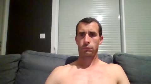 Snapshot of storanex chatting on 10-19-25, 10:10 storanex online show from 10-19-25, 10:10