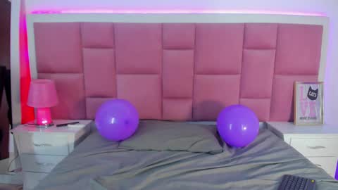 Snapshot of stormihills chatting on 03-11-25, 05:02 Sweety Stormi  online show from 03-11-25, 05:02