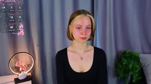 Luna online show from 02-05-26, 01:05