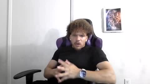 Snapshot of str8dj chatting on 09-29-25, 05:12 Dj online show from 09-29-25, 05:12