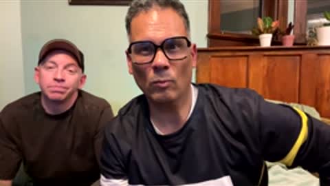 Snapshot of str8gaywannaplay chatting on 12-01-25, 03:44 Str8GayWannaPlay online show from 12-01-25, 03:44