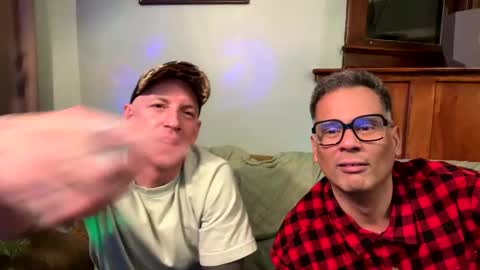 Snapshot of str8gaywannaplay chatting on 12-14-25, 01:05 Str8GayWannaPlay online show from 12-14-25, 01:05