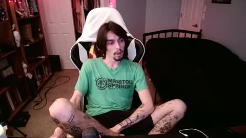 str8whiteboy21 online show from 12-23-24, 05:39