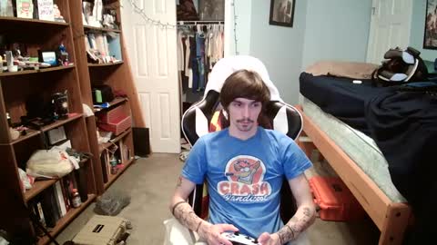 str8whiteboy21 online show from 02-04-25, 12:29