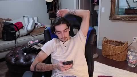 str8whiteboy21 online show from 09-11-25, 11:16