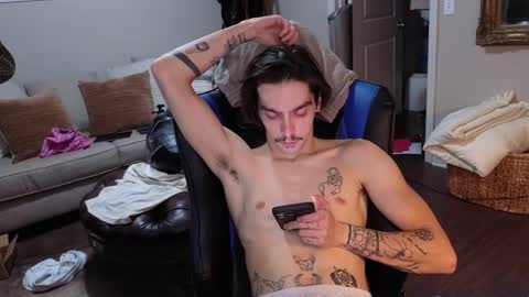 str8whiteboy21 online show from 09-15-25, 05:29