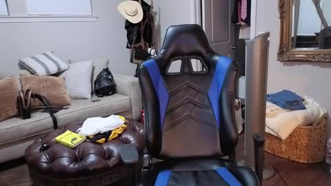 str8whiteboy21 online show from 09-18-25, 05:20