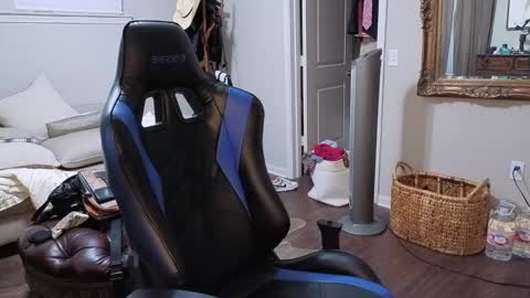 str8whiteboy21 online show from 09-25-25, 02:37