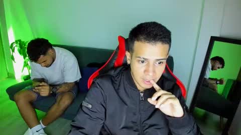 straight_boys_hornys online show from 03-04-26, 07:47