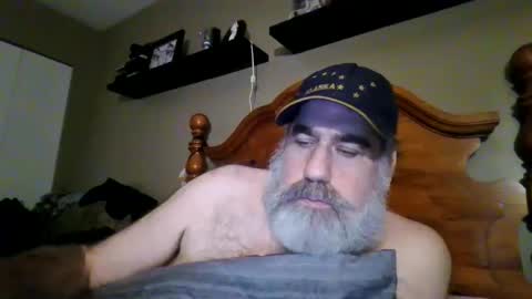 Straightbear4you online show from 09-10-25, 08:03