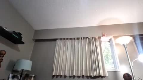 Straightbear4you online show from 10-16-25, 11:06