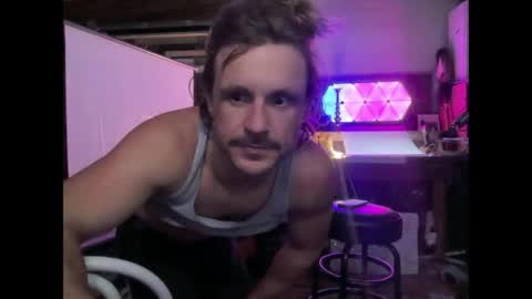 Cowboy Zuhly online show from 04-25-26, 05:21