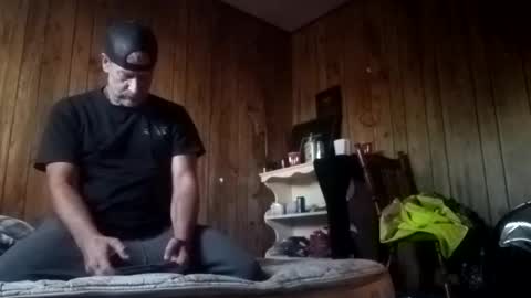 Snapshot of straighttoy chatting on 10-09-25, 11:58 straighttoy online show from 10-09-25, 11:58