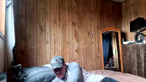 straighttoy online show from 01-13-26, 07:52