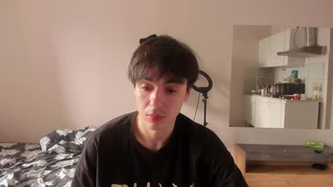 Ray online show from 05-10-26, 02:44