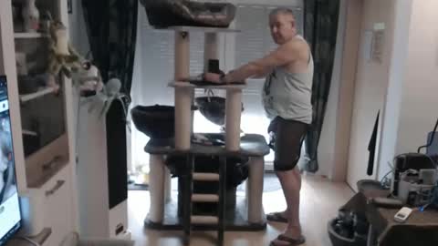 Stranger online show from 09-13-25, 10:48