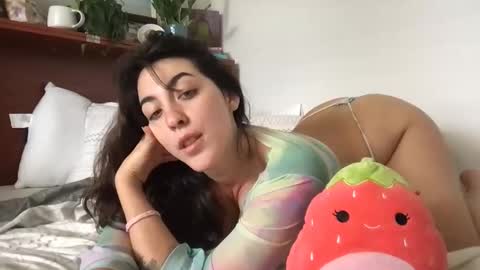 Angel Baby online show from 10-23-25, 04:17