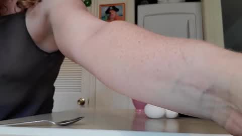 Strawberrylotsacake online show from 09-13-25, 03:01