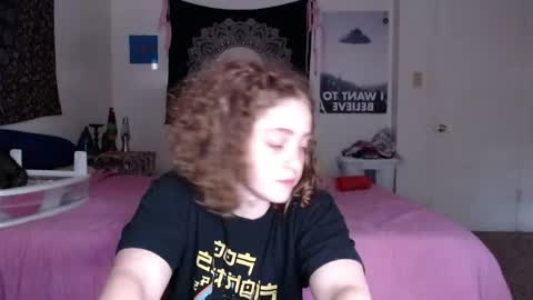 Strawberrylotsacake online show from 05-02-26, 06:24