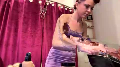 Ruby Moon online show from 10-25-25, 01:46