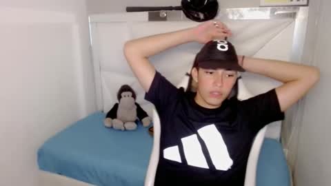 Street online show from 03-05-26, 07:26