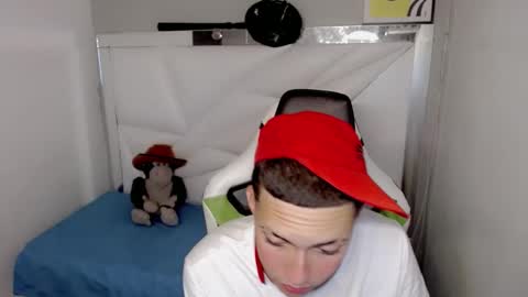 Street online show from 03-10-26, 09:03