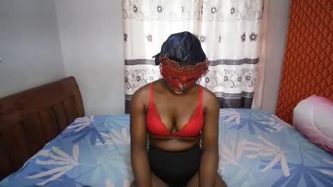 streetlioness online show from 09-15-25, 02:28