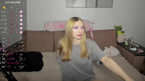 Streis  open pvt online show from 03-10-25, 01:45