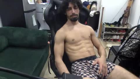 Snapshot of stringin69 chatting on 02-09-26, 07:45 stringin69 online show from 02-09-26, 07:45