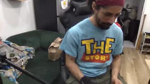 Snapshot of stringin69 chatting on 03-03-26, 07:58 stringin69 online show from 03-03-26, 07:58