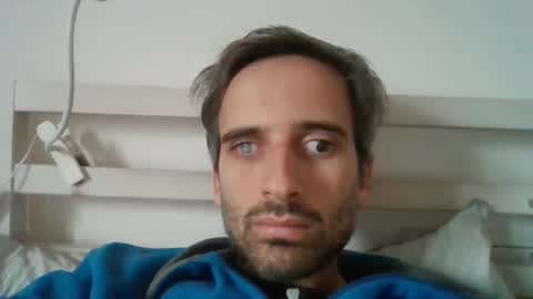 Snapshot of stroke1 chatting on 01-22-25, 09:02 stroke1 online show from 01-22-25, 09:02