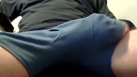 Snapshot of strokes_for_you chatting on 02-17-26, 11:44 strokes_for_you online show from 02-17-26, 11:44