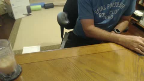 stromg2000 online show from 12-30-24, 05:55