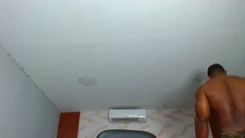 Snapshot of strong_george1 chatting on 02-23-25, 07:07 strong_george1 online show from 02-23-25, 07:07