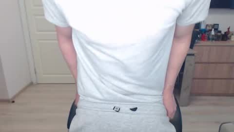 Snapshot of strong_guy_xxx chatting on 11-28-25, 08:06 strong_guy_xxx online show from 11-28-25, 08:06