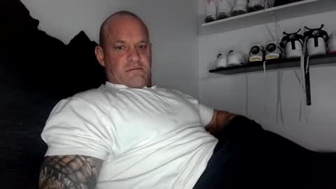 StrongAndHard online show from 02-25-25, 05:15