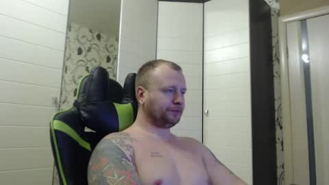 Alex online show from 12-28-24, 01:49