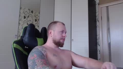 Alex online show from 10-30-25, 08:49