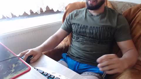 Snapshot of strongcoffee10 chatting on 09-19-25, 09:22 StrongCoffee online show from 09-19-25, 09:22