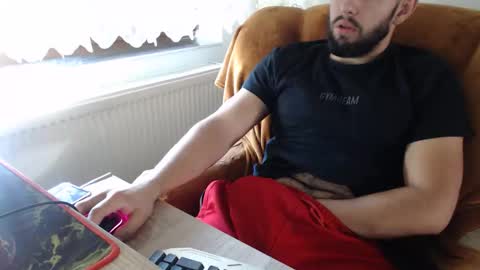 Snapshot of strongcoffee10 chatting on 09-23-25, 07:22 StrongCoffee online show from 09-23-25, 07:22