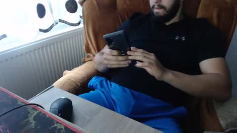 Snapshot of strongcoffee10 chatting on 10-24-25, 05:59 StrongCoffee online show from 10-24-25, 05:59