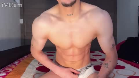 stronghardlatino online show from 04-28-26, 04:12