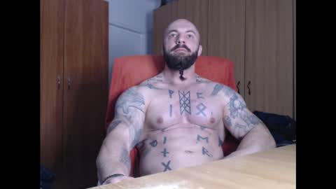 StrongIvan online show from 01-04-25, 05:16