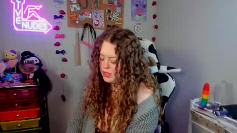 Strwbby online show from 02-11-26, 05:12